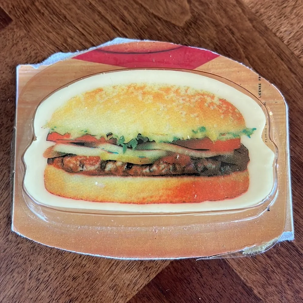 VINTAGE 80S BURGER KING - CRAYON & ERASER SET - Picture 2 of 14